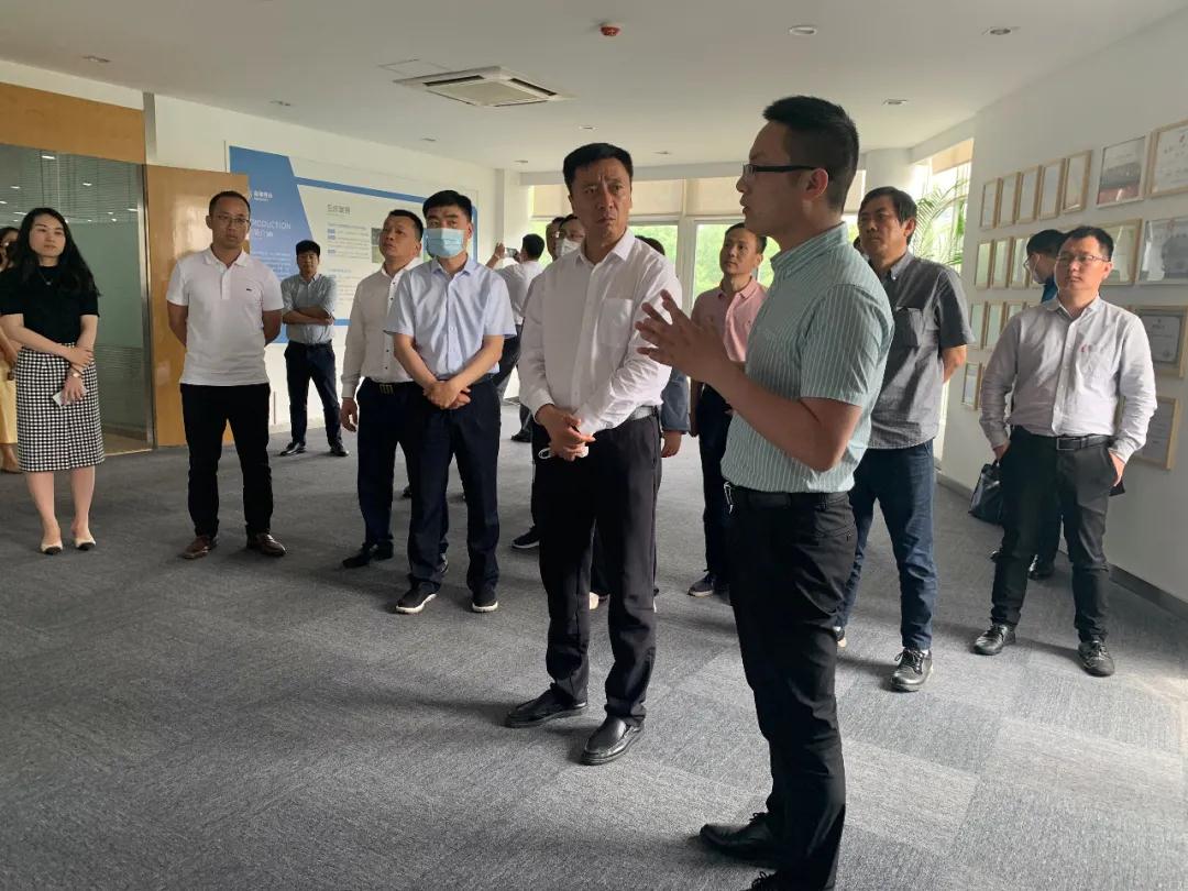 济南市历城区委副书记、区长曹殿军一行 调研武汉大学科技园